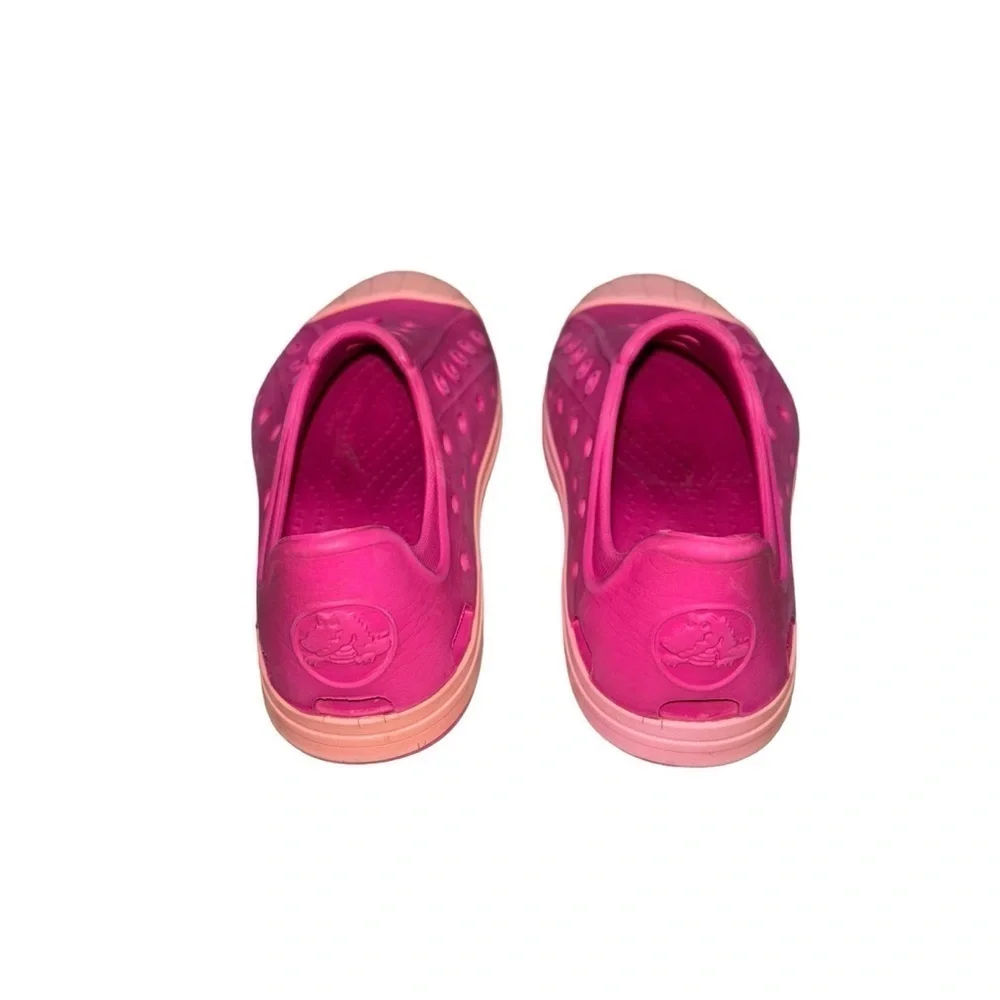 CROCS girl bump